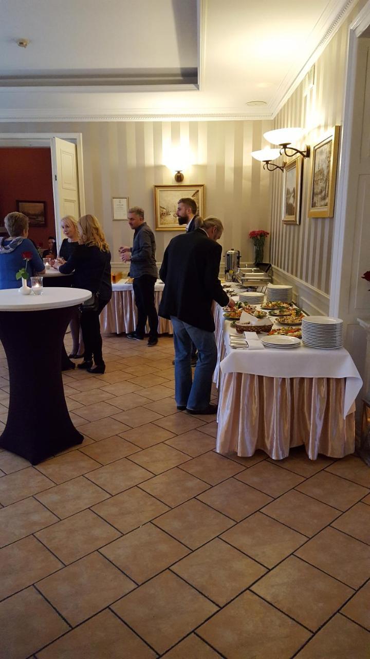 Hotel Dworek*** Skierniewice Eksteriør bilde