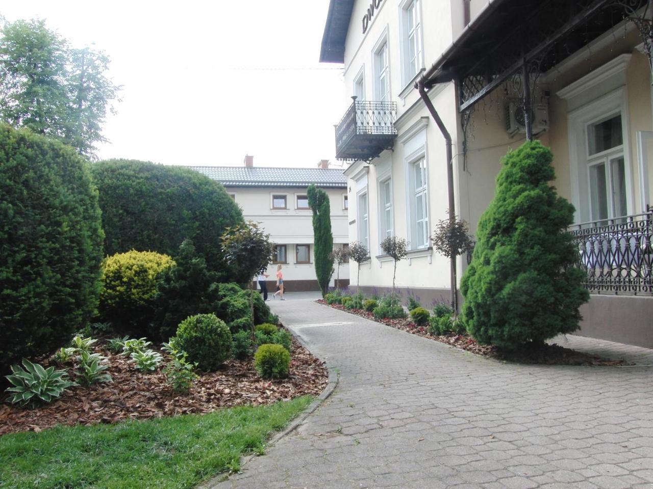 Hotel Dworek*** Skierniewice Eksteriør bilde